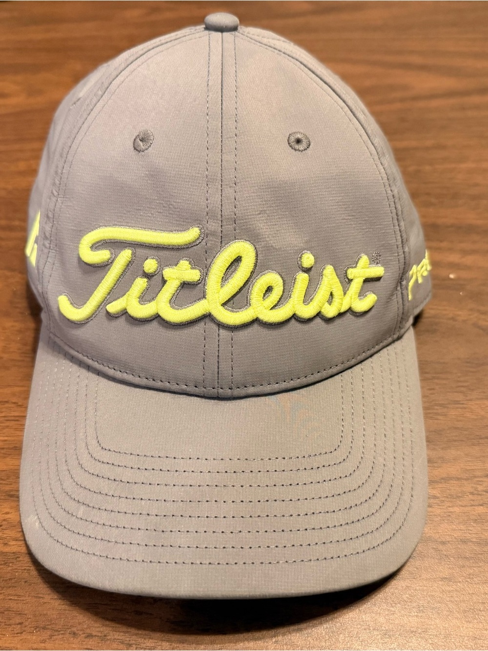 Titleist Pro V1 Footjoy FJ Grey with Green Embroidered Hat